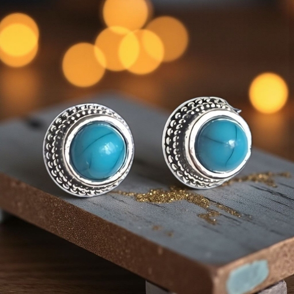 🆕️ Boho Chic Antique Silver & Turquoise Stone Cuff Bracelet and Earrings Set - Picture 5 of 14